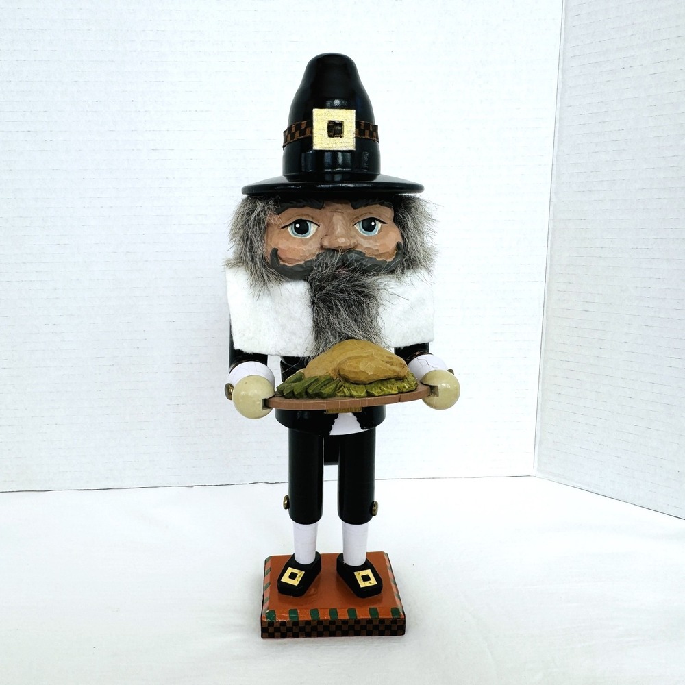 BRN Designs Nutcracker Male Pilgrim Holding TurkeyThanksgiving Vtg 11.5 Inch